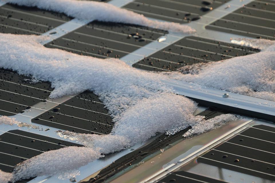 Quelle est l’efficacité des panneaux solaires en hiver ?